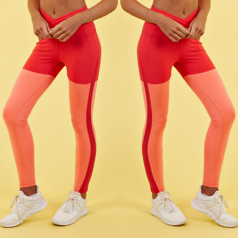 Nikki B. x Gymshark • Dynamic Leggings • SZ M